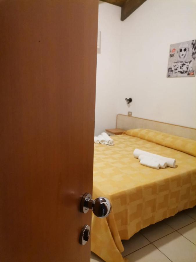 Hotel Alex Rimini Eksteriør billede